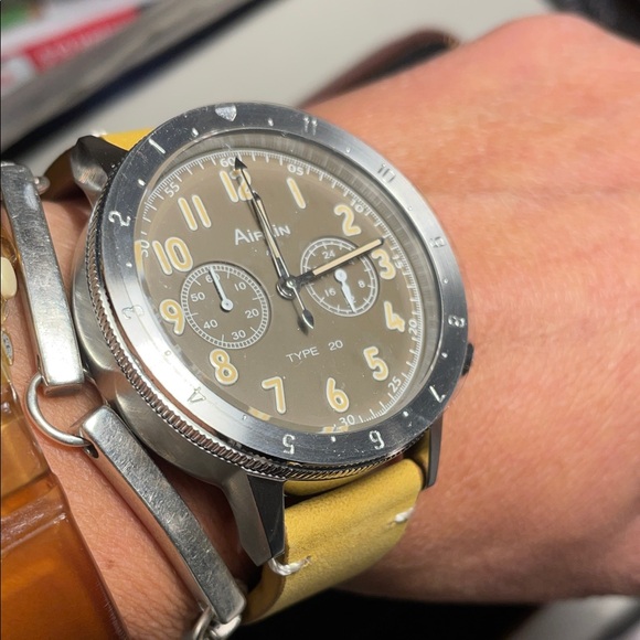 ARIAN Men's Watch - Picture 7 of 14